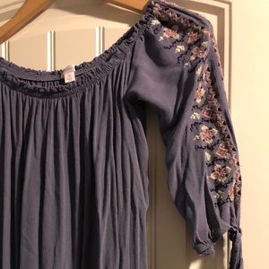 Women’s Top